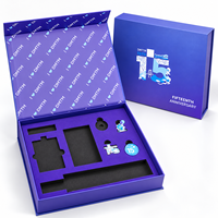 Boîte cadeau en carton rigide avec fermeture magnétique de luxe, logo personnalisé, avec insert en mousse EVA pour cadeaux d'anniversaire d'entreprise