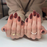 Ongles tendance imprimé léopard guépard, faux ongles amande à presser, motif écaille de tortue rouge foncé brillant, réutilisables, manucure automne