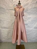 Robe de soirée longue OUDINA de haute qualité, élégante, en satin, avec nœud, sans manches, coupe trapèze, grande taille