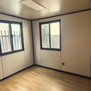 Maison Modulaire en Conteneurs à 2 Étages Grande Taille, Structure de Maison Détachable 4/5 Chambres et Salon de Luxe - Product Image 4