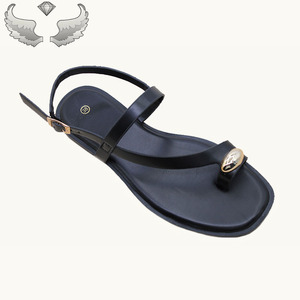 Fashionable Outdoor Flat-bottom Wholesale Casual Comfortable Retro Lightweight Women's <b>Sandals</b> Comfortable and Durable <b>Sandals</b> - Product Image 2