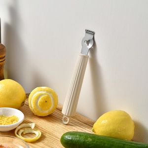 Râpe à fromage multifonctionnelle moderne et minimaliste en acier inoxydable, zester à citron, râpe à fromage, gadget de cuisine, coupe-lanières - Product Image 2