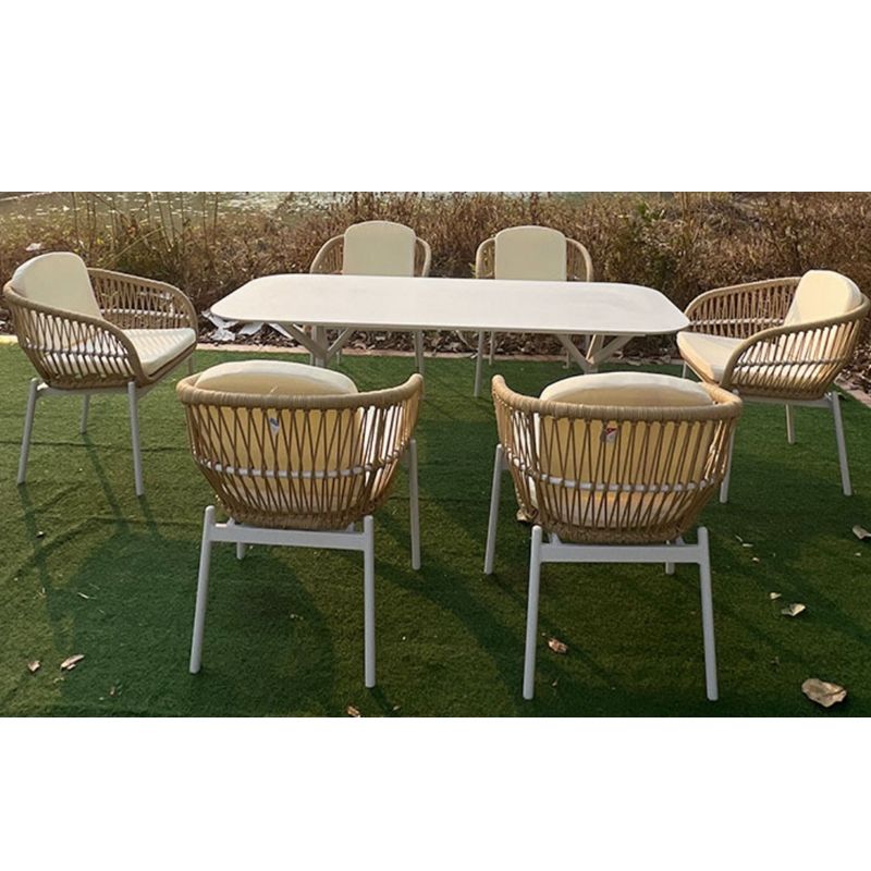 28 Luxury Outdoor Patio Designs That Take Your Breath Away - Luxurious Apartment Building With Outdoor Dining