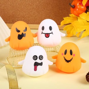 Jouet souple à presser RJ, jouet anti-stress d'Halloween, fantôme à décompresser, balle anti-stress créative, jouet de farce pour adultes et enfants, cadeaux en gros - Product Image 1
