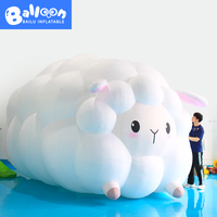 Mouton gonflable personnalisé pour l'affichage dans les centres commerciaux, les activités de festival, la décoration de promotion de marque