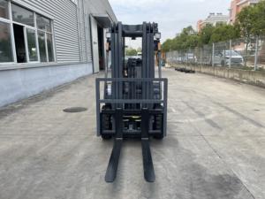 Tcm עיצוב בנזין מלגזה גז מלמלגזה משאית lpg 2.5t 3t 4t עם מנוע ניסן 3 שלבים מתין צד - Product Image 5