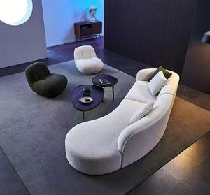 Sofá seccional moderno en forma de arco con brazos curvos y respaldo suelto para sala de estar - Product Image 4