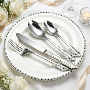 Ensemble de couverts classiques en acier inoxydable de qualité commerciale avec poignée cannelée romaine, comprenant fourchette, couteau et cuillère, idéal pour les mariages - Product Image 3