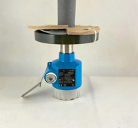 Détecteur de niveau de liquide Vibronic Liquiphant FTL51C-QAEKCK4E5AA avec construction en plastique, indice de protection IP66/IP67, certifié SIL 2/3