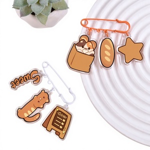 Cartoon Glitter Epoxy Keychain Charm Pin Stand Plastic Key Chain Anime Acrylic Keyring Custom Logo Acrylic Pin