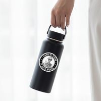 Pegatinas con la frase 'Agarra tu lugar, se empeña', Frases divertidas de esqueletos, Calcomanías de vinilo impermeables para botellas, tazas, portátiles y cascos