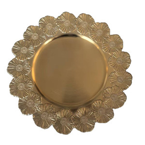 Elegante Piatto Decorativo Floreale Dorato, Sottopiatto per Cena, per Casa, Hotel, Matrimoni e Feste - Product Image 6