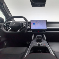 Venta de Autos SUV Usados Jetour Traveler 2023 2.0L Gasolina Automático 4WD SUV Venta al por Mayor en Stock