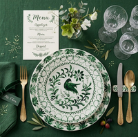 Assiettes en porcelaine vert foncé dessinées à la main, style européen, motifs floraux, vaisselle en céramique, assiettes à dessert et à salade pour mariage