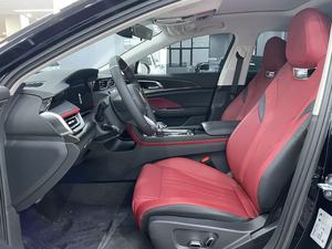 Hongqi H6 : Libérez la puissance, adoptez l'élégance. Âme sportive, grâce raffinée. - Product Image 4