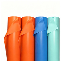Rouleau de film PVC transparent brillant pour imperméable, rouleau de feuille PVC semi-finie mate, tissu de lamination pour vêtements et imperméables