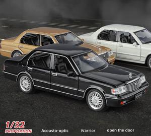 Clásico a Yota Crown 1:32 para modelo de coche de aleación Puerta de luz de sonido Ppening colección de coches de juguete para niños - Product Image 2