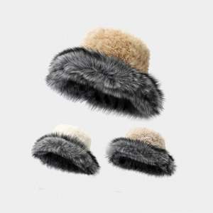 Sombrero de Pescador de Felpa Cálido y Peludo para Mujer, para Otoño e Invierno, Grueso, a Prueba de Frío, de Moda para Exteriores, con Ala Ancha - Product Image 1