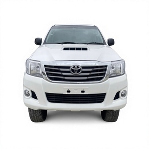 Camioneta Usada Toyota Hilux Vigo Doble Cabina 3.0 -4D Turbo Diésel 4WD Manual con Volante a la Derecha, Año 2015 |   Listo para Exportar - Product Image 1