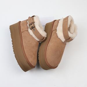 Botas de Nieve de Diseño, Modernas, Cómodas, Cálidas, con Suela Gruesa, Casuales, de Invierno, con Exterior de Cuero Sintético Suave - Product Image 2