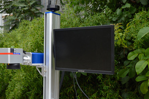 เครื่องเลเซอร์ไฟเบอร์ออปติกแบบเคลื่อนที่ 20W ลดราคา 31% สำหรับการพิมพ์บนโลหะ/เหล็ก/อะลูมิเนียม/ท่อ HDPE ในสายการผลิต - Product Image 2