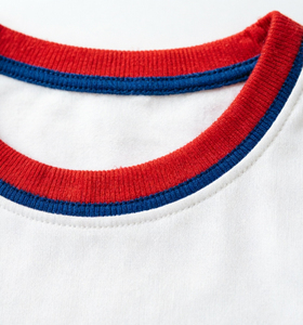 T-Shirt da Uomo Personalizzata a Basso Prezzo all'Ingrosso per il 26 Luglio, Leone e Stemma Nazionale, Sublimazione Completa, Manica Corta in Poliestere Colori Bandiera - Product Image 4