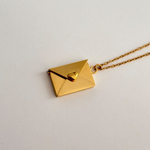 Ожерелье-кулон с двойным замком-конвертом, из нержавеющей стали с золотым покрытием, не тускнеет, модное, на магнитах - Product Image 3