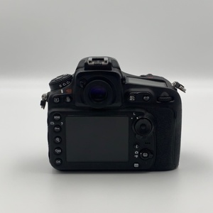 Cámara DSLR <span class=keywords><strong>D810</strong></span> Usada con Batería y Cargador, 30MP, Video 1080P, Estado A+, 1 Año de Garantía, Preferida por Revendedores - Product Image 3