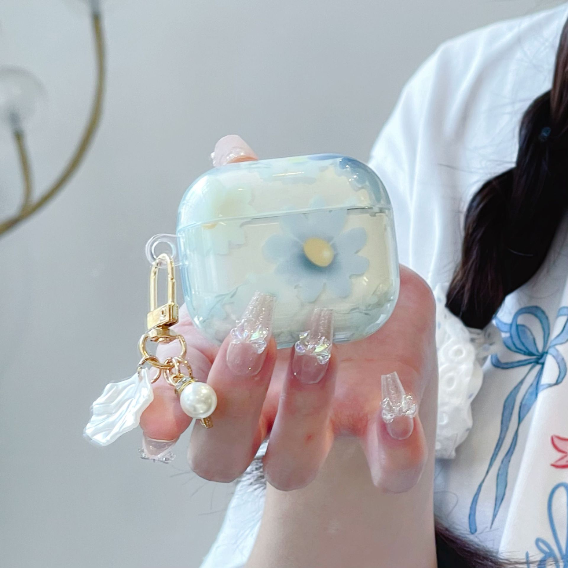 Blue Small Flower Shell Pendant