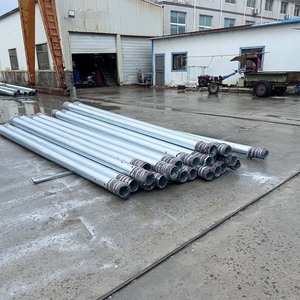 Poteau d'éclairage de rue en acier Q235B anti-corrosion, robuste, galvanisé pour port côtier - Product Image 1