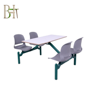 Ensemble table et chaises de salle à manger d'extérieur en plastique connectées 4 places, directement de l'usine, pour écoles et hôtels, avec service OEM