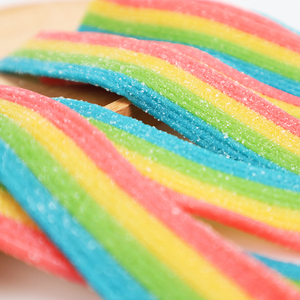 Halal Surtido de frutas sabor amargo tira multicolor cinturones regaliz gomoso al por mayor dulces y dulces - Product Image 2