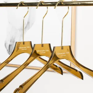 Wholesale Clothing Store Acrylic Transparent Crystal Hanger Anti Slip Traceless Hanger Pants Rack Customization