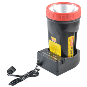 ไฟฉาย LED รุ่น Yd-9300 3W แบบชาร์จไฟได้ สำหรับตั้งแคมป์ พกพาสะดวก พร้อมฐานและสายชาร์จ - Product Image 1