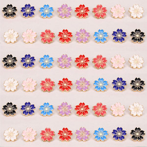 Elegantes pines de esmalte personalizados con cierre de mariposa para imagen corporativa y ceremonias empresariales - Product Image 6