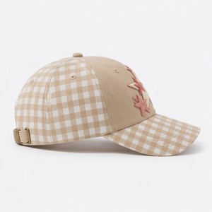 Gorra Trucker Ajustable de 6 Paneles con Parche de Chenilla Personalizado de T&L Fashionable, con Gamuza Sintética Premium y Malla Estructurada en la Parte Trasera para Hombre - Product Image 3