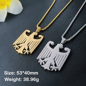 Collana con Ciondolo Logo Aquila Personalizzato in Acciaio Inossidabile Placcato Oro, Design Unico e alla Moda, Gioiello Regalo all'Ingrosso - Product Image 5