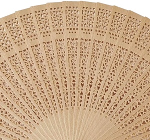 Ventilador de mano de madera personalizado de bambú y sándalo, tallado a medida, recuerdos para invitados de boda, venta al por mayor, gran éxito de ventas - Product Image 6