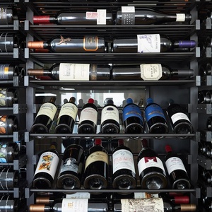 Estante para Botellas de Vino de Acero Inoxidable Montado en la Pared, Precio de Fábrica, Soporte para Botellas de Madera para Techo y Piso, Exhibición Multifuncional y Duradera - Product Image 4