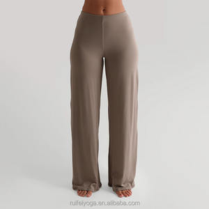 Leggings de yoga évasés à taille haute en polyester et élasthanne avec logo personnalisé en gros, pantalon large pour femmes, pantalon de sport évasé pour le yoga - Product Image 1