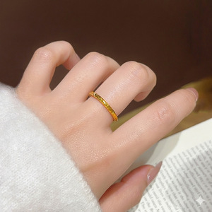 This popular Little Red Book (Xiaohongshu) item is a solid gold-plated, round, <b>plain</b> band <b>ring</b> with a closed design. It's - Product Image 2