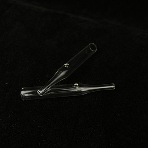 Tube pipette transparent en verre borosilicate perforé pour le nettoyage des pores et l'élimination des points noirs et blancs - Product Image 2