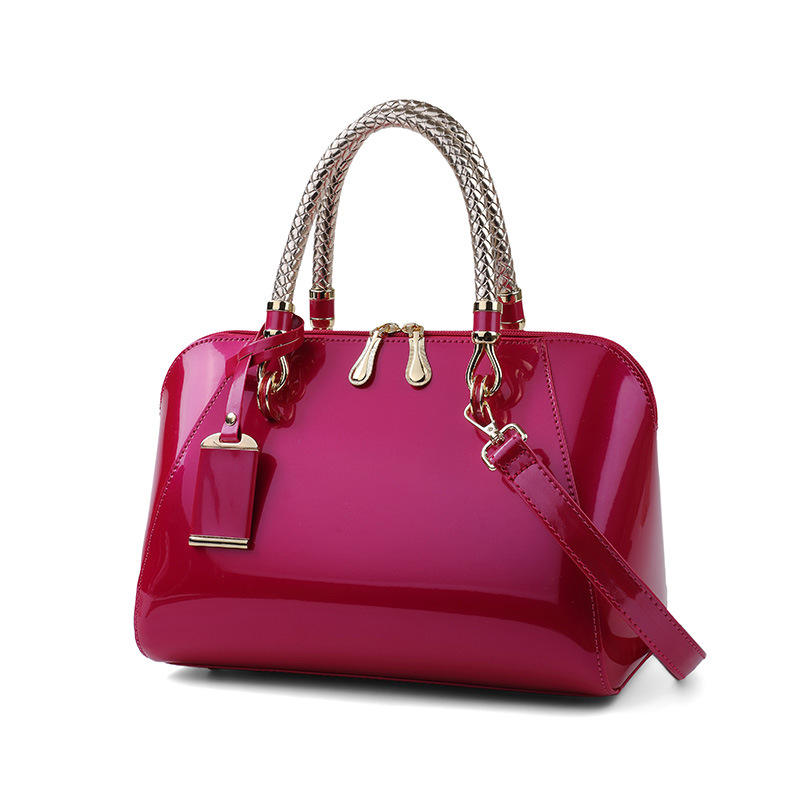 พีชโบลว์