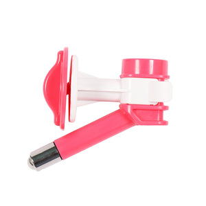 Dispensador de agua <span class=keywords><strong>para</strong></span> jaula de perrera <span class=keywords><strong>para</strong></span> <span class=keywords><strong>perros</strong></span>, <span class=keywords><strong>bebedero</strong></span> de agua <span class=keywords><strong>para</strong></span> mascotas, gatos, cachorros, <span class=keywords><strong>perros</strong></span>, Kit <span class=keywords><strong>para</strong></span> beber, dispensador de agua colgante, fuente, cabeza de botella - Product Image 1