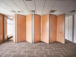 Espacio de oficina de diseño moderno El deslizamiento de la pared de partición móvil puede ser plegable operable para la partición de la sala de oficina - Product Image 6