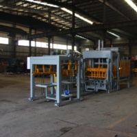 Ligne de production hydraulique de briques et de blocs QT8-15