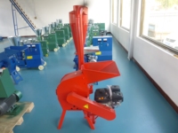 CF198 CF198A CF198B 7,5 CV Entraîné par un moteur à essence essence électrique 4 kW 8 CV diesel Broyeur de coques de noix de coco Broyeur de maïs à marteaux