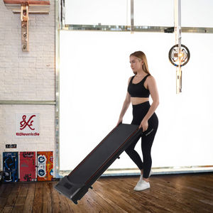 <span class=keywords><strong>Mini</strong></span> <span class=keywords><strong>tapis</strong></span> <span class=keywords><strong>de</strong></span> course <span class=keywords><strong>tapis</strong></span> <span class=keywords><strong>de</strong></span> <span class=keywords><strong>marche</strong></span> électrique avec roues <span class=keywords><strong>de</strong></span> transport d'affichage à LED pour la course <span class=keywords><strong>de</strong></span> bureau <span class=keywords><strong>de</strong></span> fitness à domicile - Product Image 1