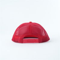 Gorra de 5 Paneles sin Estructura de Alta Calidad con Visera Plana y Logotipo Bordado Personalizado, Parte Trasera de Malla