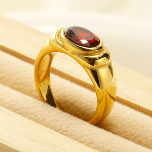 Popular European American Ins Style Retro Fashion Inlaid Zircon Titanium Steel Women's Jewelry <strong>Light</strong> Luxury 18k Gold-plated Ring - Product Image 4